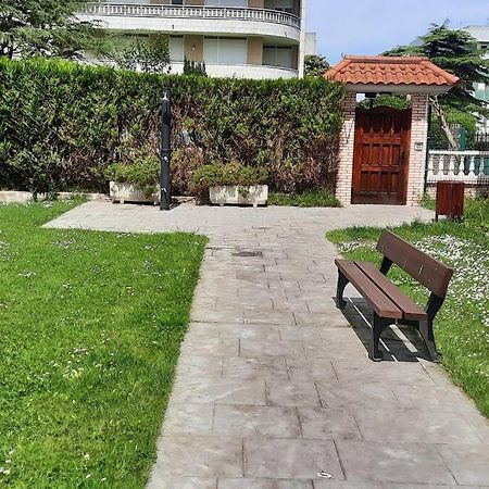 Reformado, A 2Min De Playa, En La Mejor Zona. Apartment Laredo Exterior photo