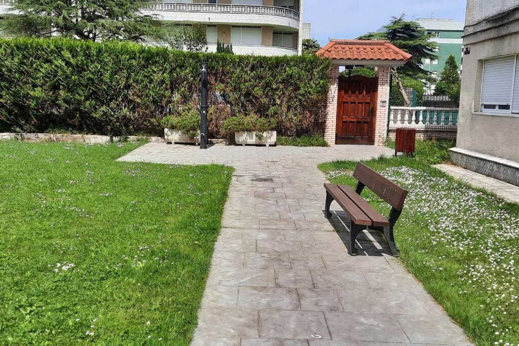 Reformado, A 2Min De Playa, En La Mejor Zona. Apartment Laredo Exterior photo
