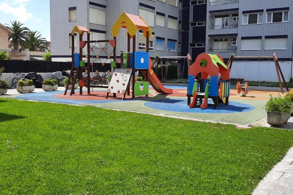 Reformado, A 2Min De Playa, En La Mejor Zona. Apartment Laredo Exterior photo